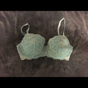 Victoria’s Secret Angels 34C Demi bra